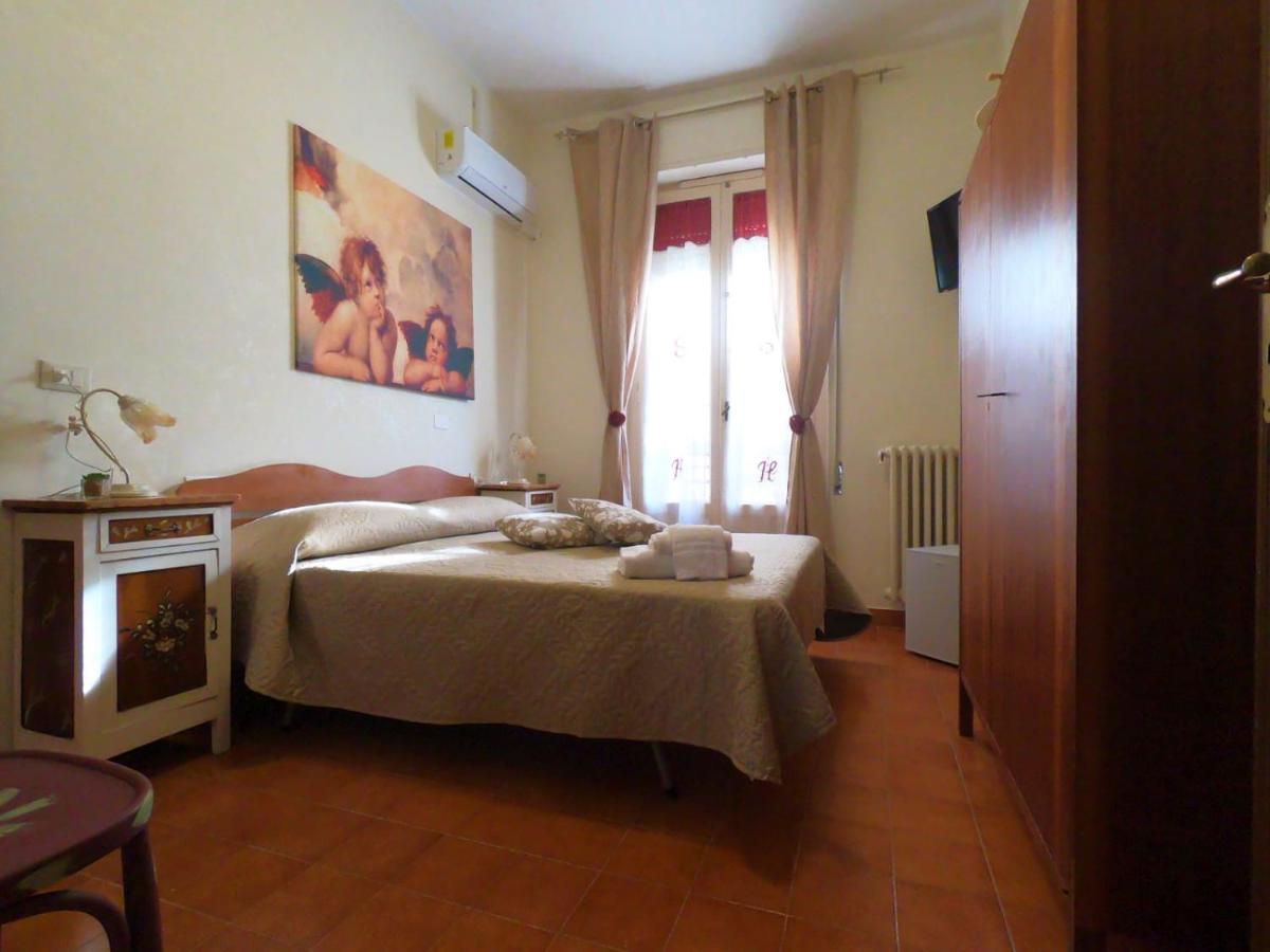 Le Stanze Di Ricci - Affittacamere Low Cost Lesina Luaran gambar