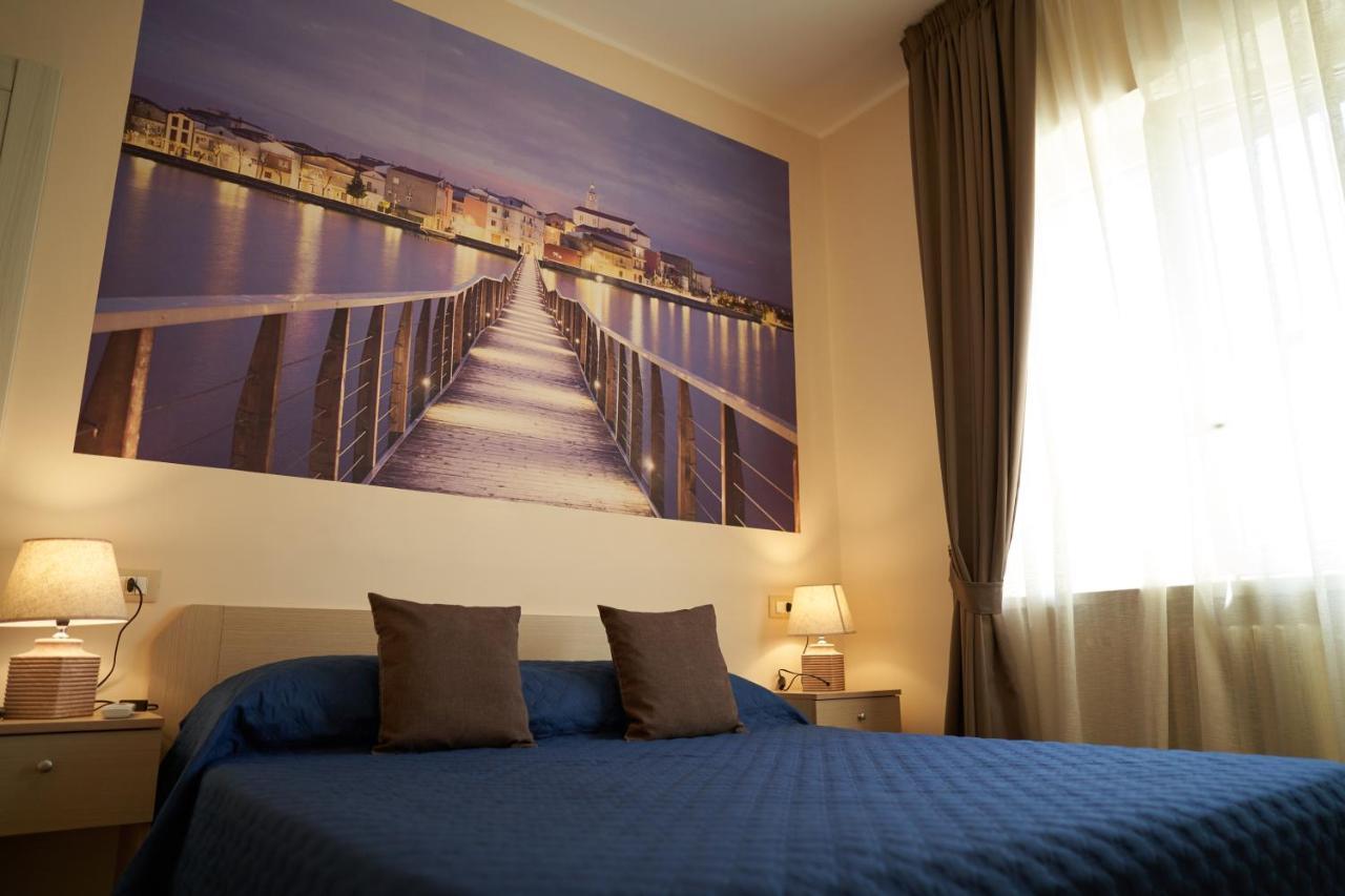 Le Stanze Di Ricci - Affittacamere Low Cost Lesina Luaran gambar